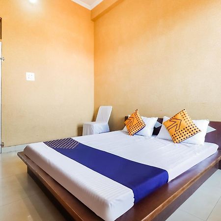 ג'איפור Spot On 68319 Hotel Nakhralo Rajasthan Resort מראה חיצוני תמונה