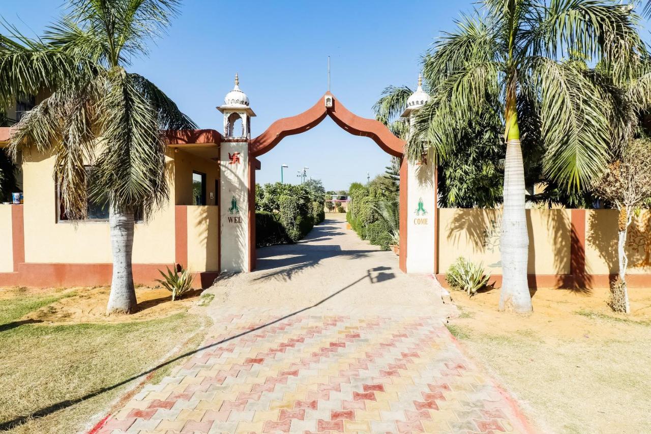 ג'איפור Spot On 68319 Hotel Nakhralo Rajasthan Resort מראה חיצוני תמונה